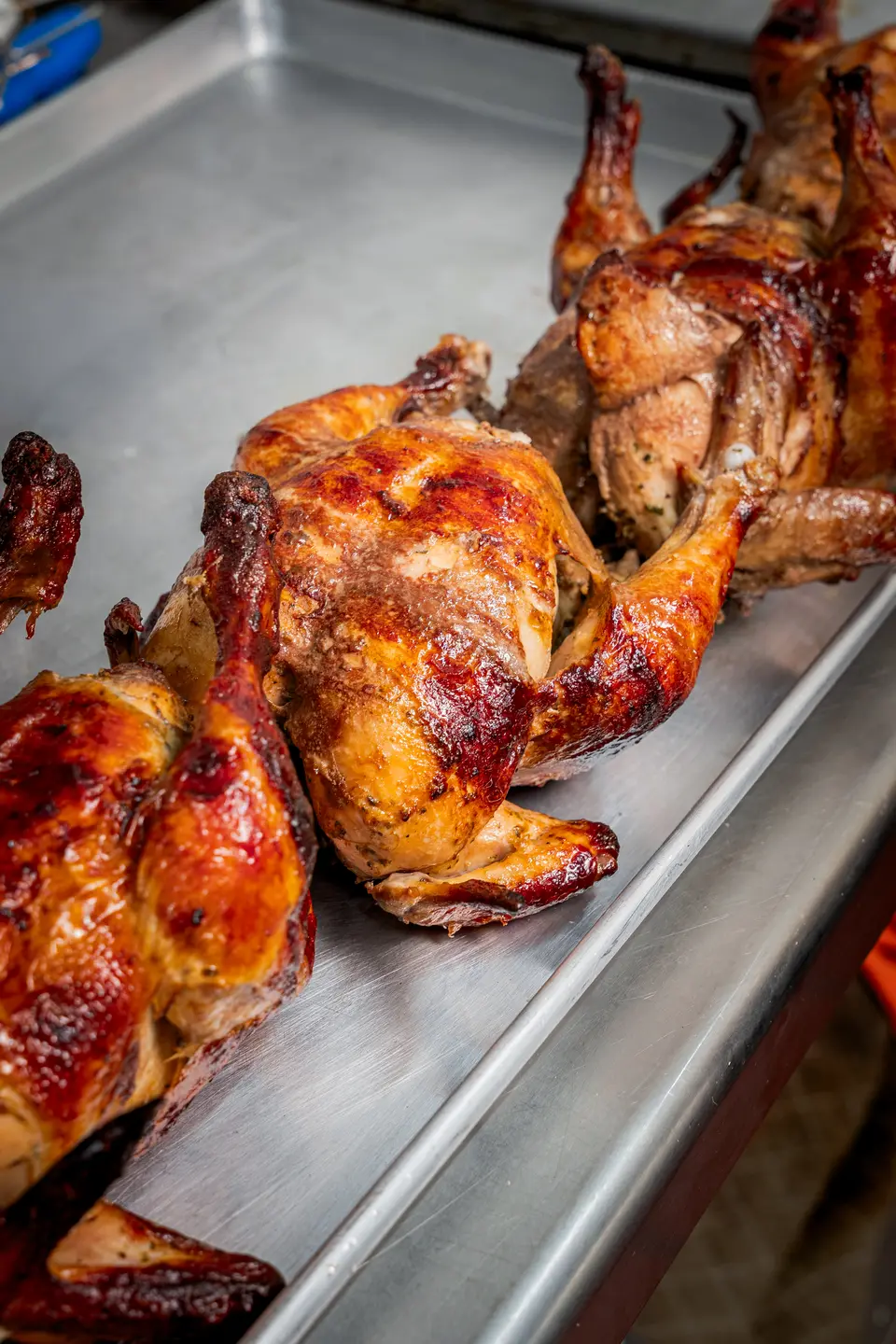 Pollo asado de La Fonda Waikiki en Parque Lefevre